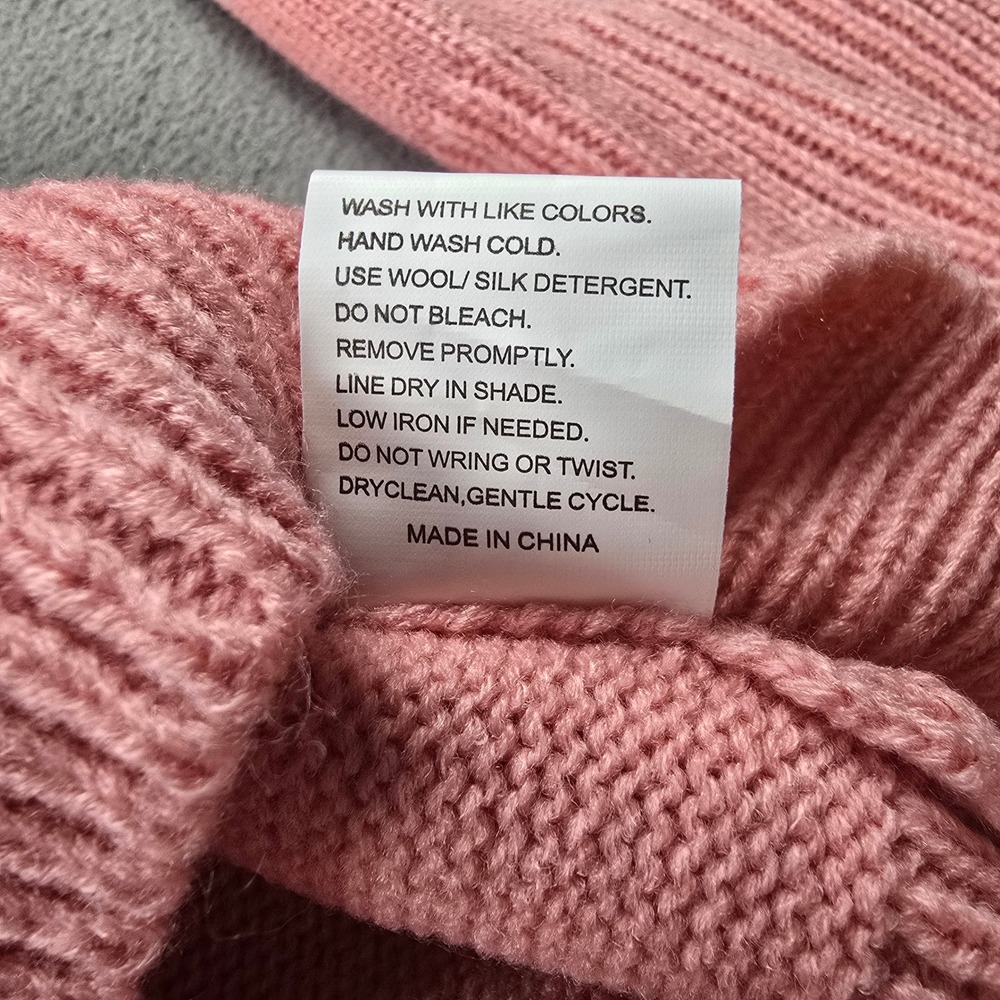 Womens Pink Creme Aztec Print Knit Pullover Sweater Size L New - Picture 6 of 7